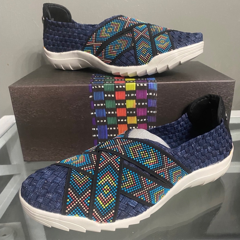 Bernie Mev Rigged Dare Jeans Blue Woven Beaded Memory Foam Sneakers 39 NEW
